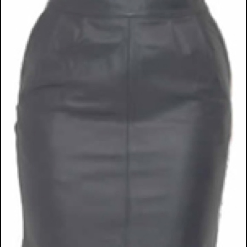 Ladies leather skirt